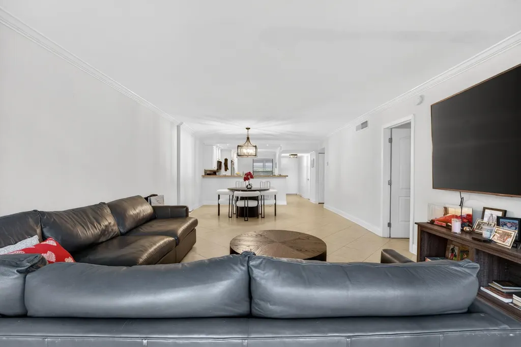 1627 Riverview Road Deerfield Beach FL 33441