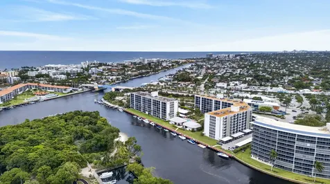 1627 Riverview Road Deerfield Beach FL 33441