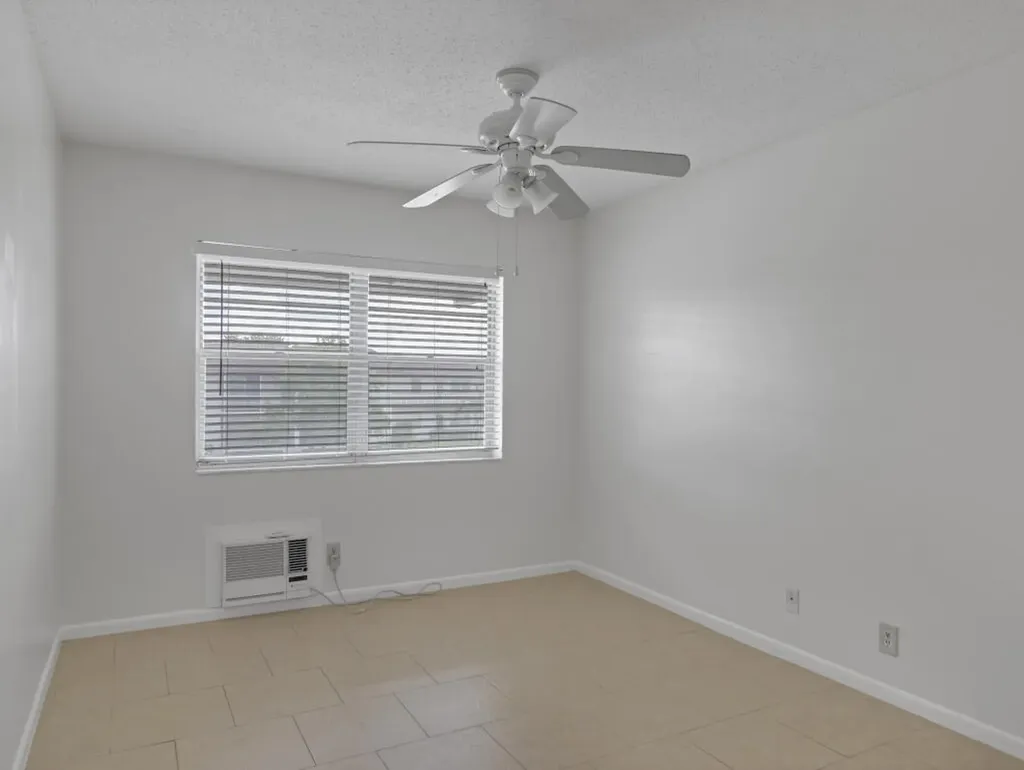 186 Norwich H West Palm Beach FL 33417