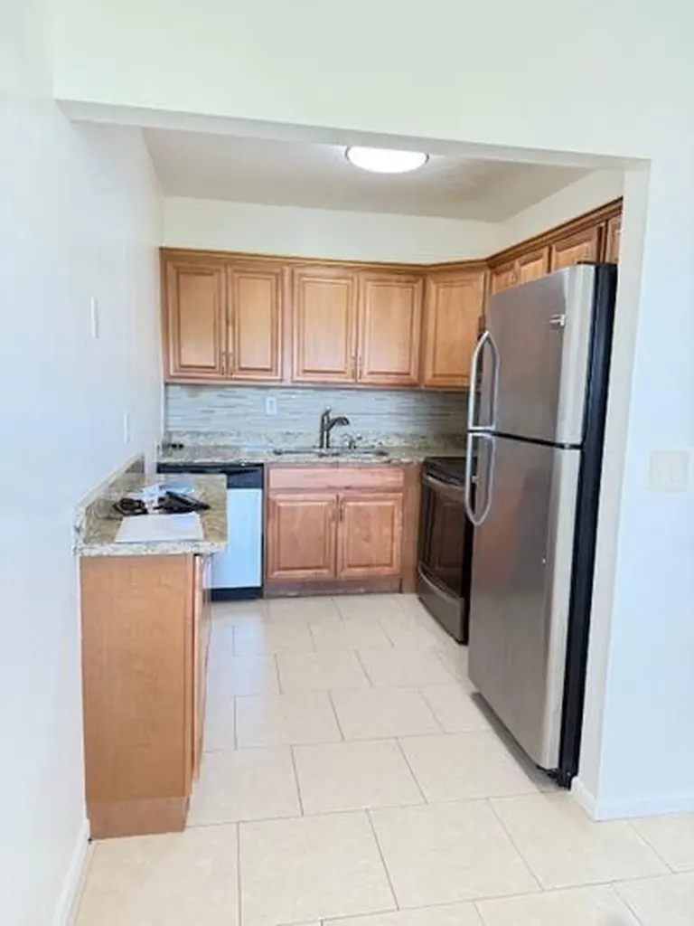 186 Norwich West Palm Beach FL 33417