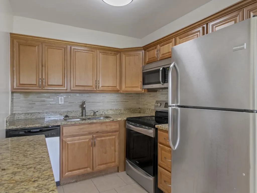 186 Norwich H West Palm Beach FL 33417