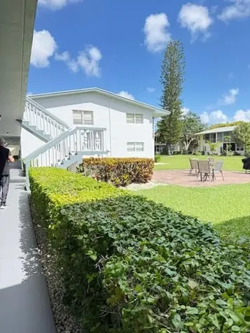 186 Norwich West Palm Beach FL 33417