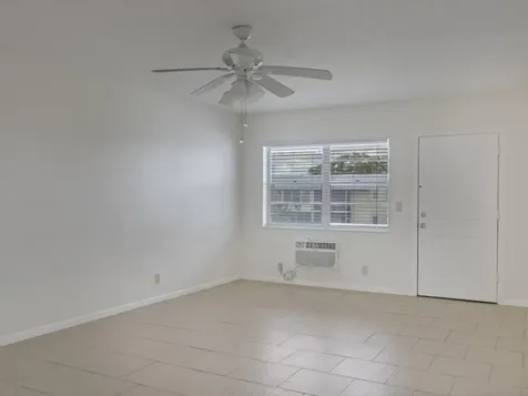 186 Norwich H West Palm Beach FL 33417