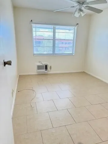 186 Norwich West Palm Beach FL 33417