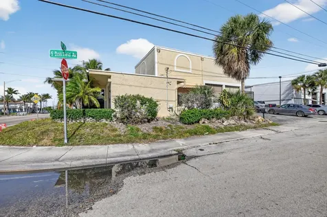 13 SW 10th Street Deerfield Beach FL 33441