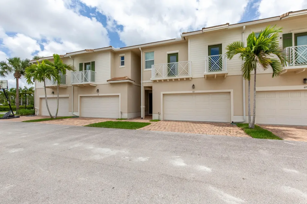63 Dogwood Court Royal Palm Beach FL 33411