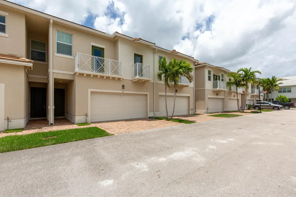 63 Dogwood Court Royal Palm Beach FL 33411