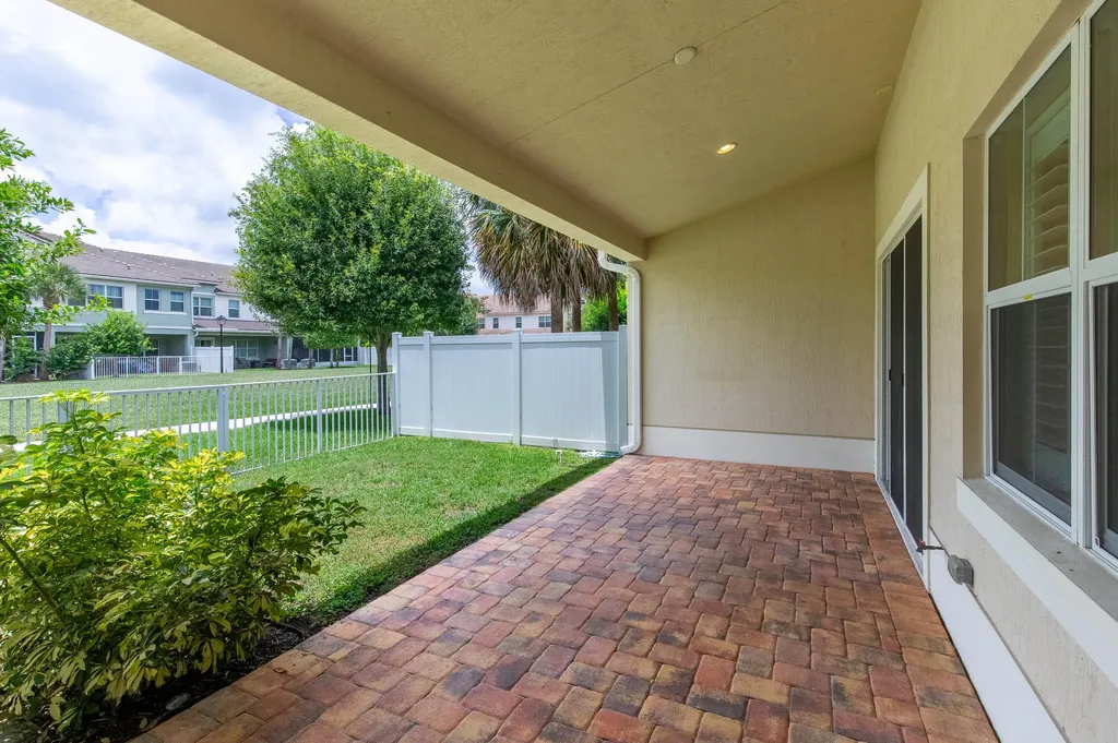 63 Dogwood Court Royal Palm Beach FL 33411
