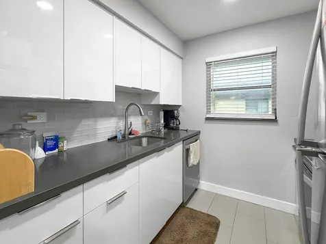 2607 NE 8th Avenue Wilton Manors FL 33334