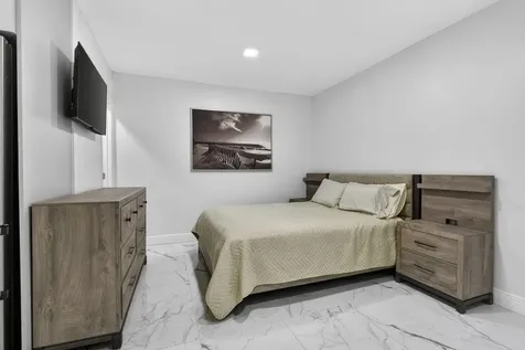 102 E Royal Pine Circle Court Royal Palm Beach FL 33411