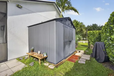 102 E Royal Pine Circle Court Royal Palm Beach FL 33411