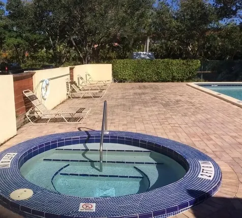 2501 Riverside Drive Coral Springs FL 33065