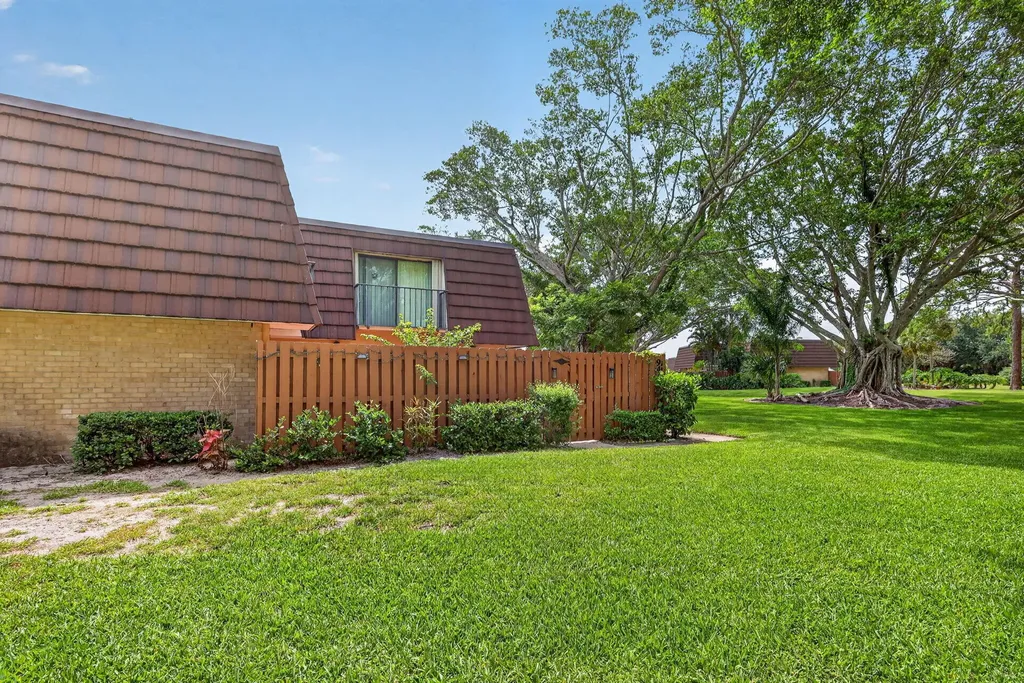 6202 SE Riverboat Drive Stuart FL 34997