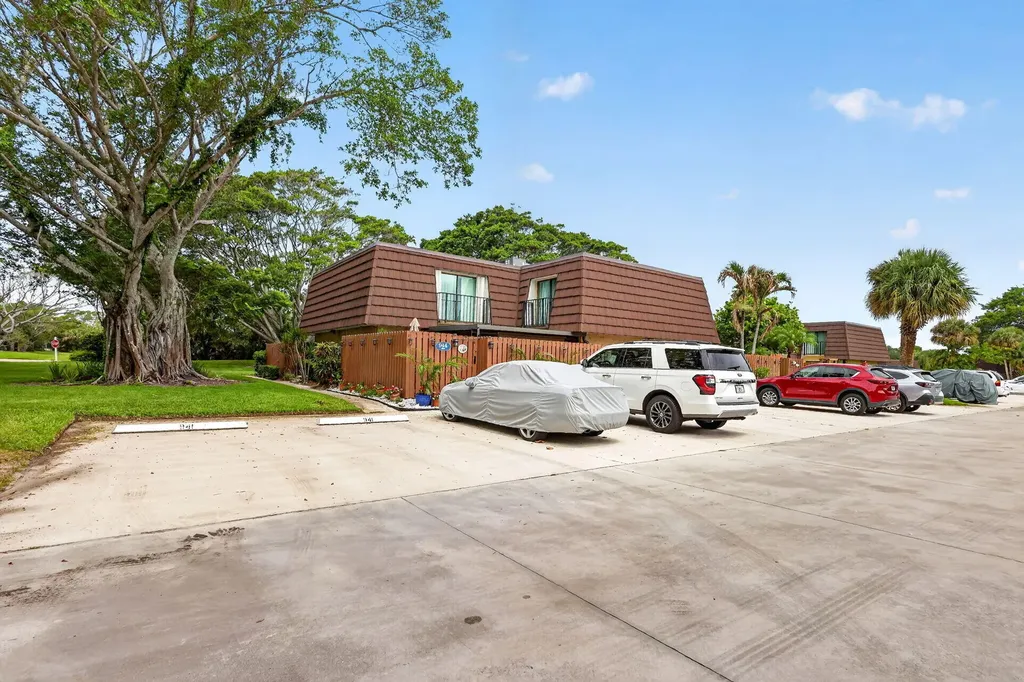 6202 SE Riverboat Drive Stuart FL 34997