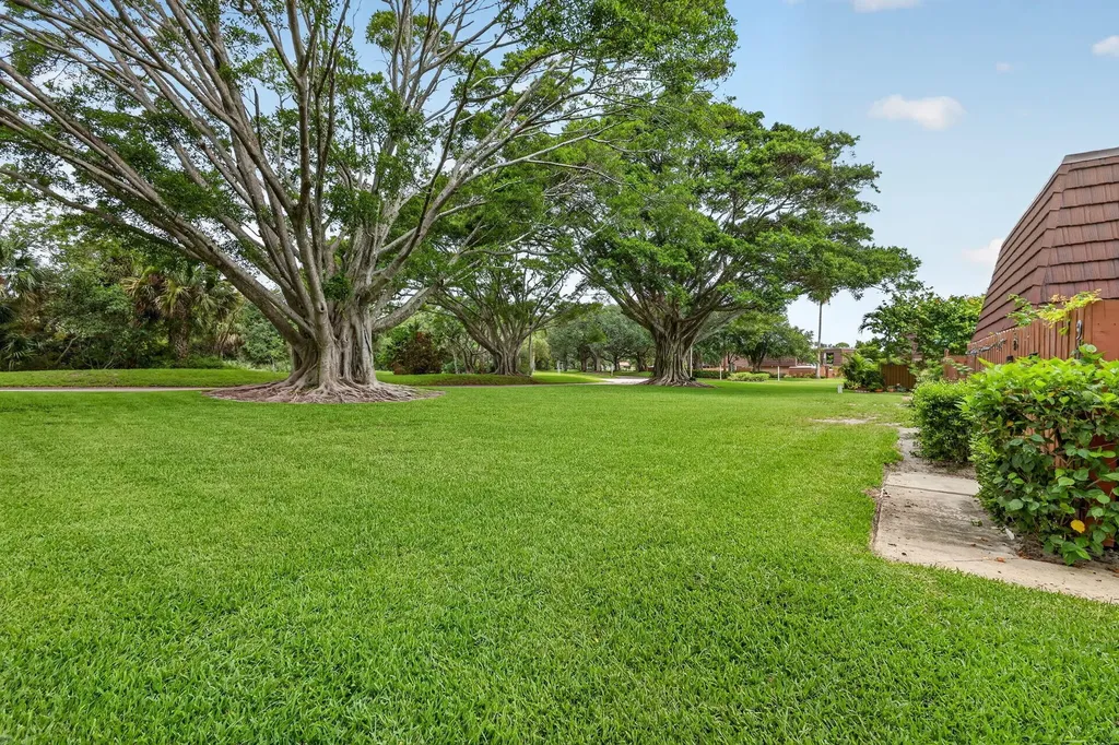 6202 SE Riverboat Drive Stuart FL 34997