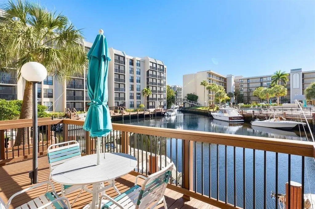 9 Royal Palm Way Boca Raton FL 33432