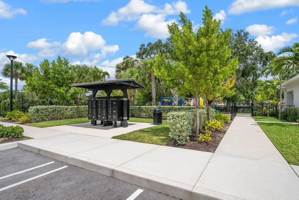 4588 Matilda Court Delray Beach FL 33445