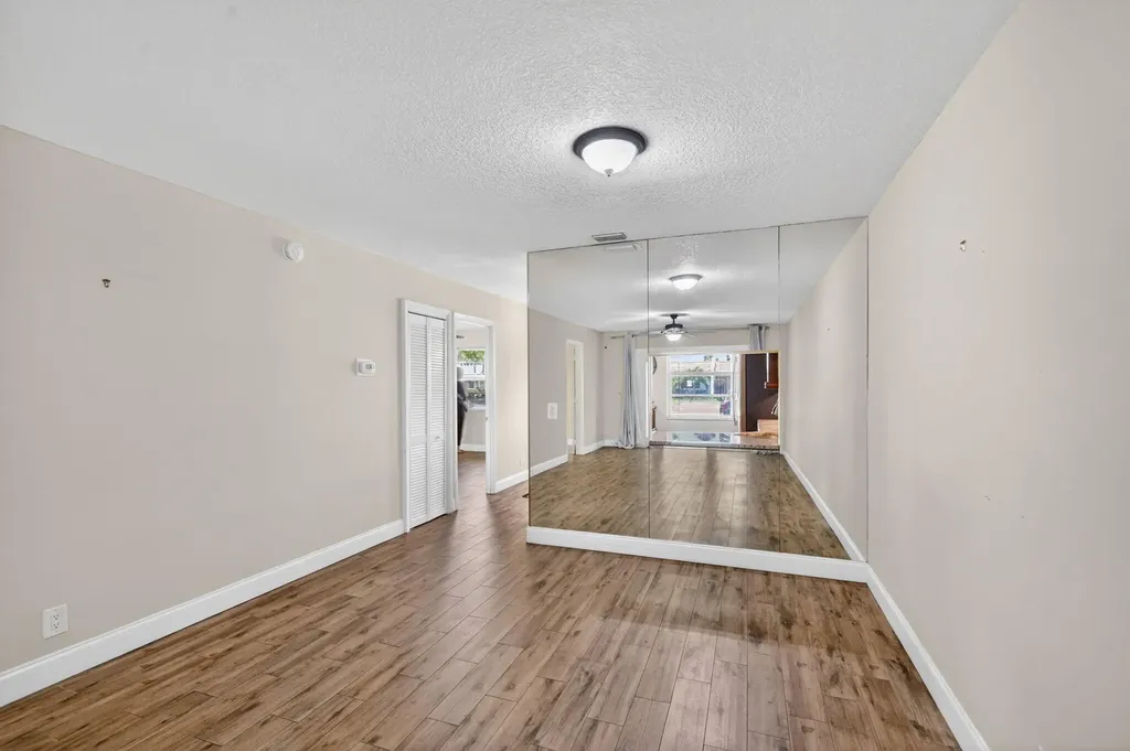 112 Lake Olive Drive Royal Palm Beach FL 33411