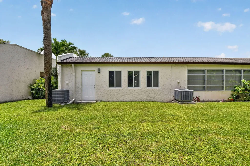 112 Lake Olive Drive Royal Palm Beach FL 33411