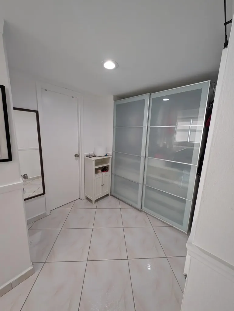 3140 S Ocean Drive Hallandale Beach FL 33009