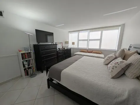 3140 S Ocean Drive Hallandale Beach FL 33009