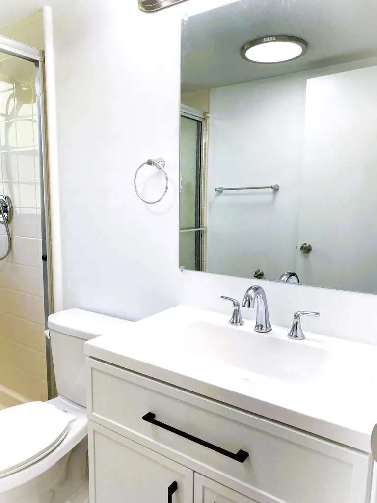 256 Mansfield Boca Raton FL 33434