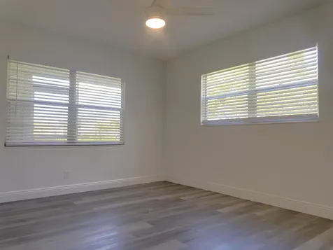 256 Mansfield Boca Raton FL 33434