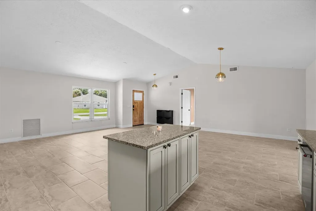 371 SW Butler Avenue Port St Lucie FL 34983
