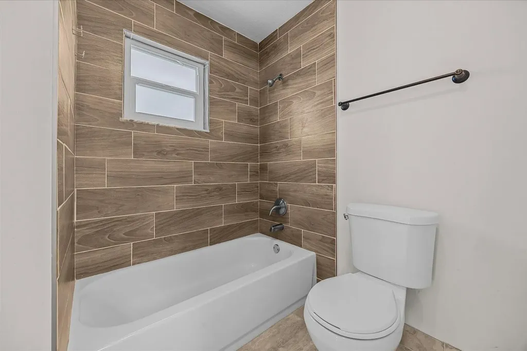 371 SW Butler Avenue Port St Lucie FL 34983