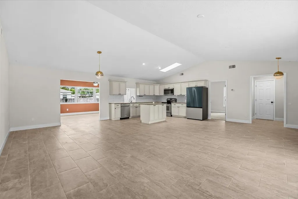 371 SW Butler Avenue Port St Lucie FL 34983