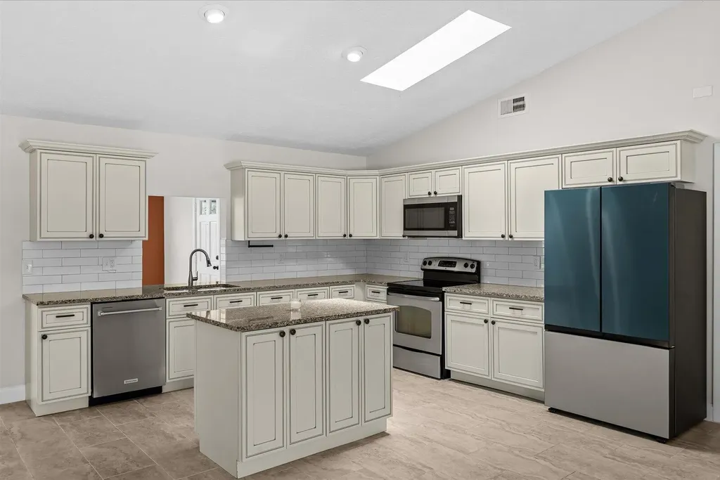 371 SW Butler Avenue Port St Lucie FL 34983
