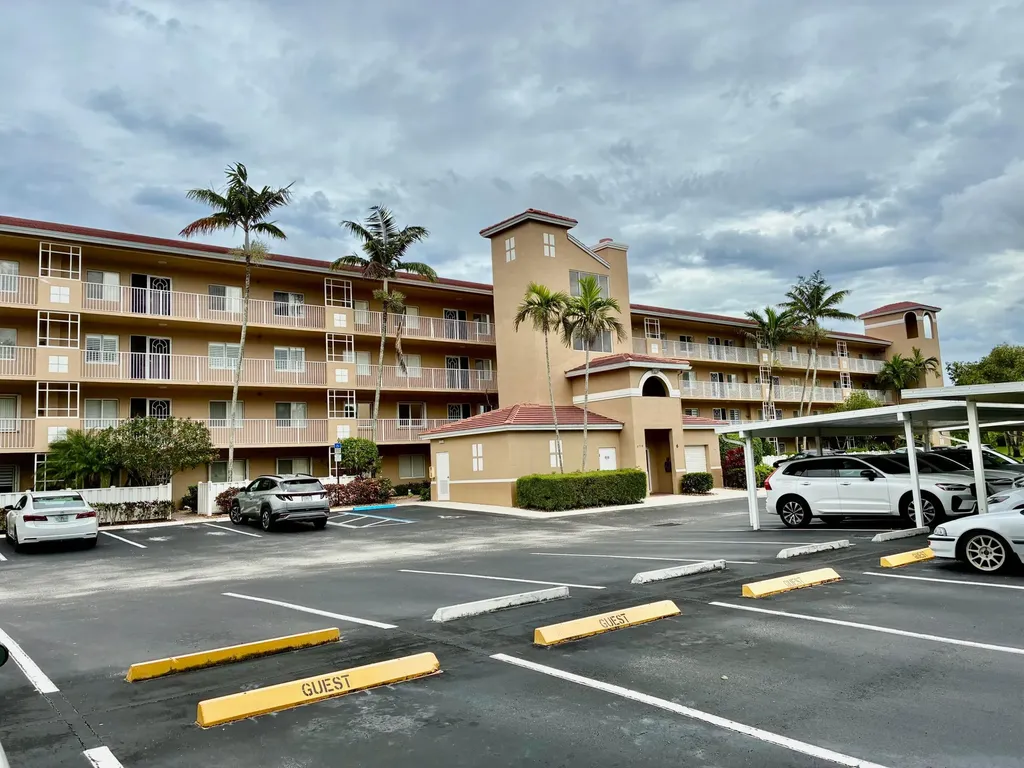 5778 Crystal Shores Drive Boynton Beach FL 33437