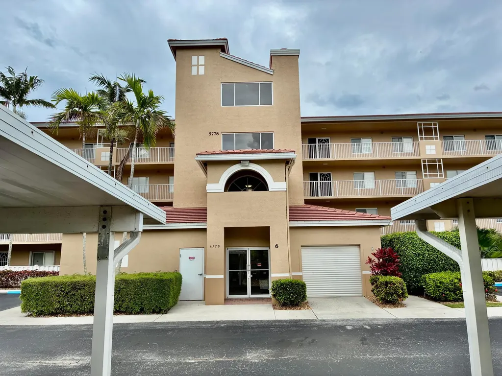 5778 Crystal Shores Drive Boynton Beach FL 33437