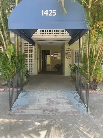 1425 Arthur Street Hollywood FL 33020