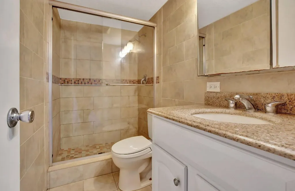 4025 N Federal Highway Oakland Park FL 33308