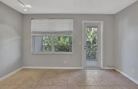 4025 N Federal Highway Oakland Park FL 33308