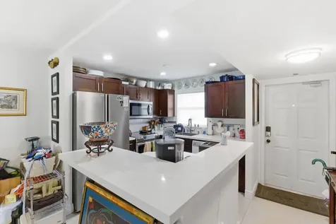 801 W Oakland Park Boulevard Oakland Park FL 33311