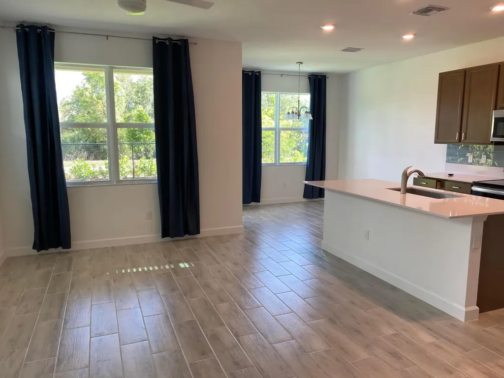 9001 Zevon Court Lake Worth FL 33467