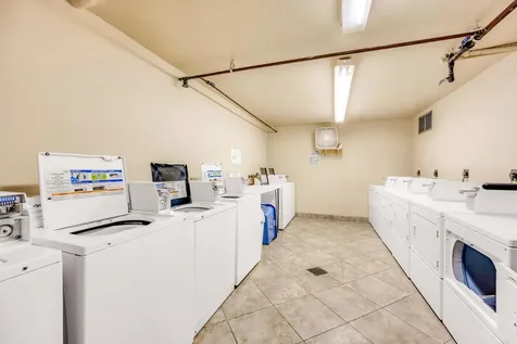 615 NE 12th Avenue Fort Lauderdale FL 33304