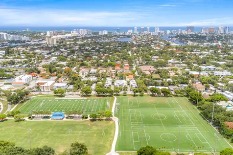 615 NE 12th Avenue Fort Lauderdale FL 33304