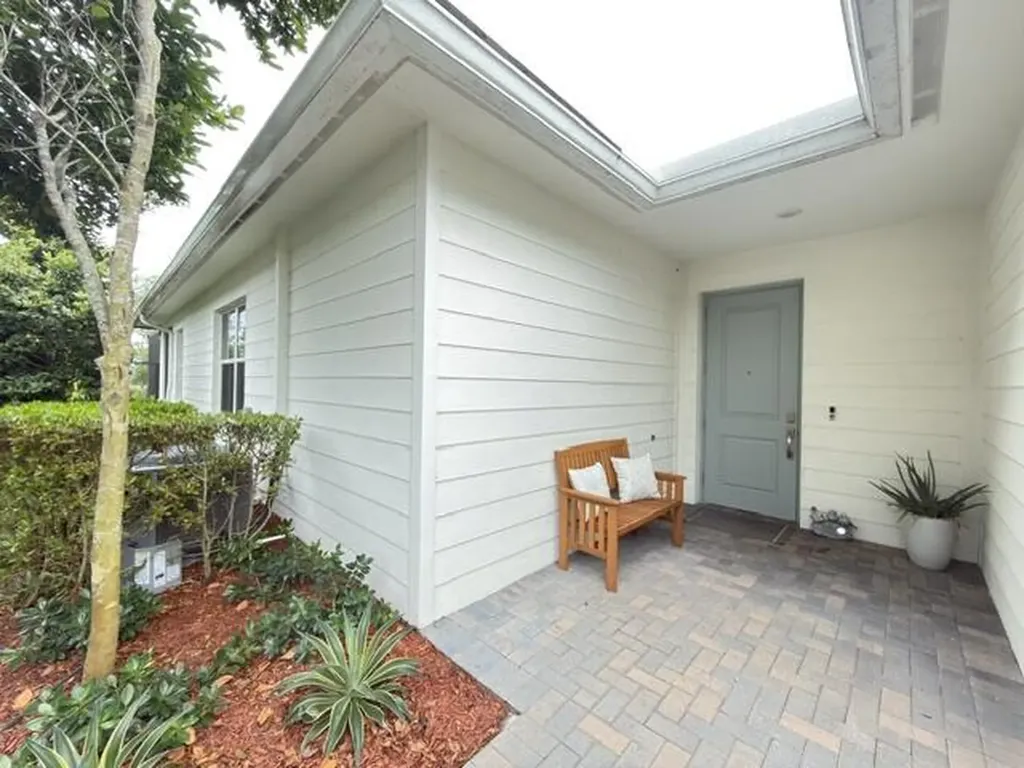 19696 Weathervane Way Loxahatchee FL 33470