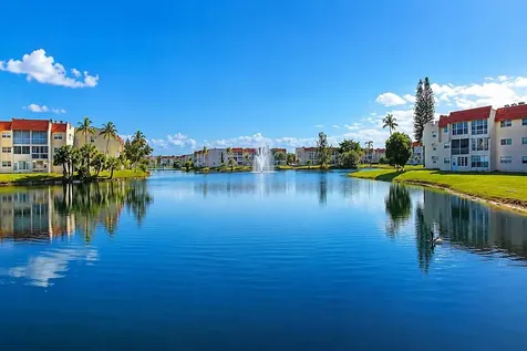2750 W Sunrise Lakes Drive W Sunrise FL 33322