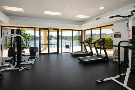 2750 W Sunrise Lakes Drive W Sunrise FL 33322