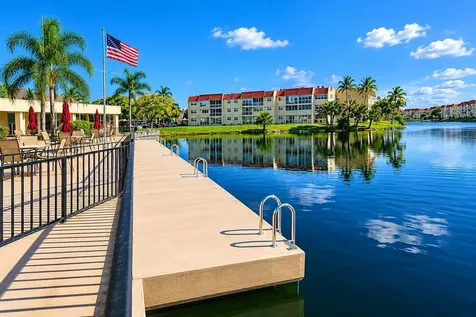 2750 W Sunrise Lakes Drive W Sunrise FL 33322