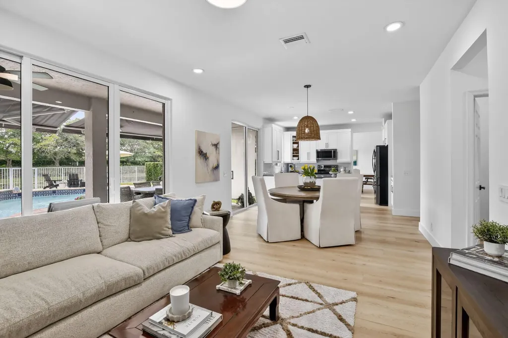 4299 Laurel Ridge Circle Weston FL 33331