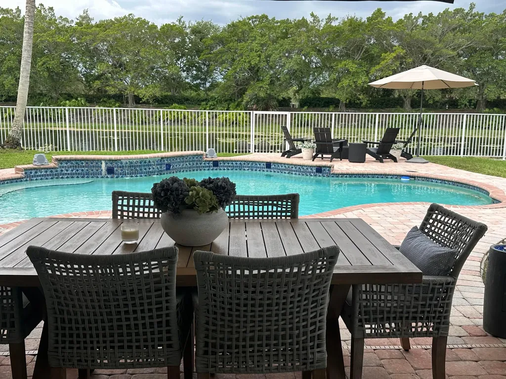 4299 Laurel Ridge Circle Weston FL 33331