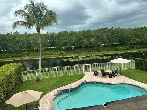 4299 Laurel Ridge Circle Weston FL 33331