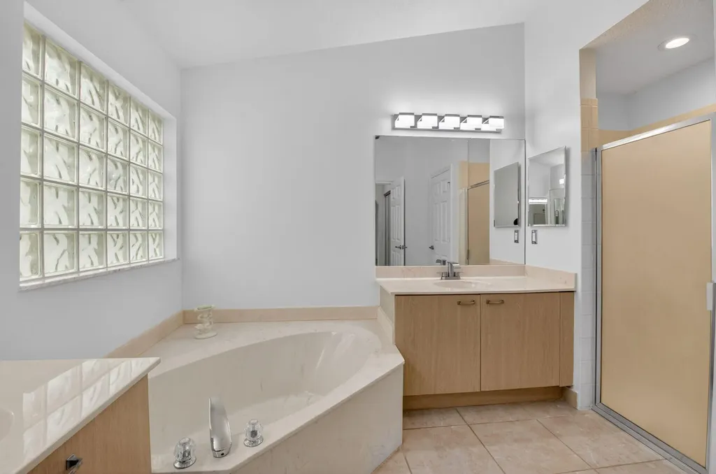 5891 Royal Isle Boulevard Boynton Beach FL 33437