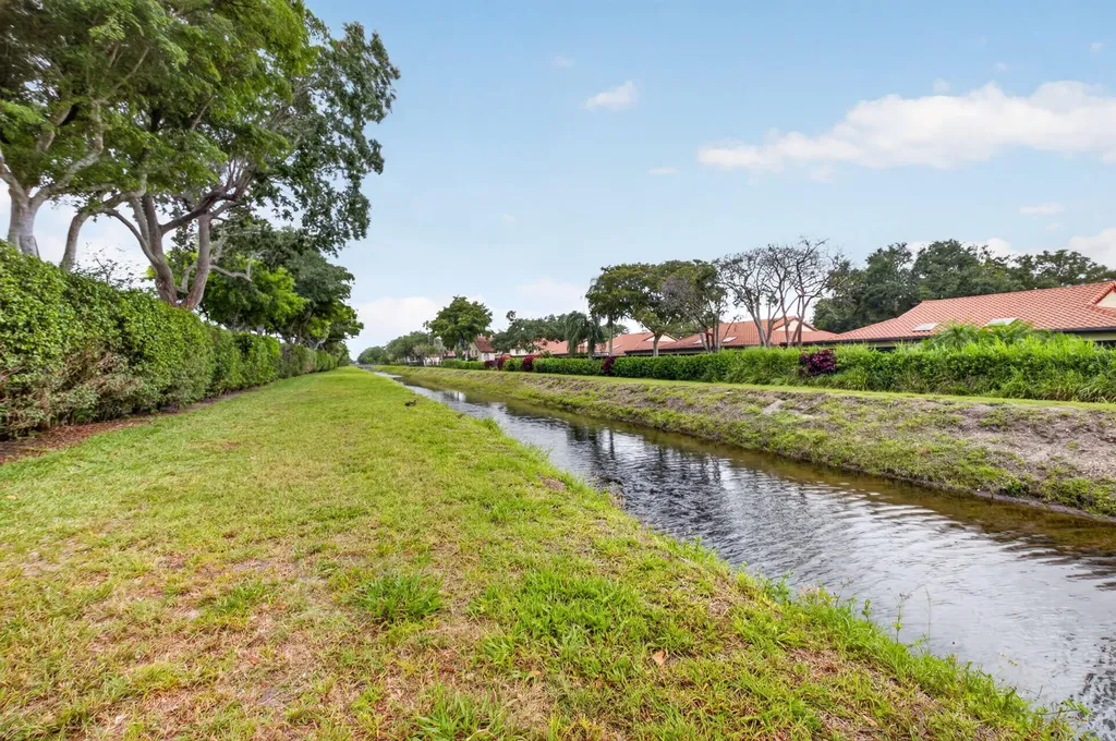 5891 Royal Isle Boulevard Boynton Beach FL 33437