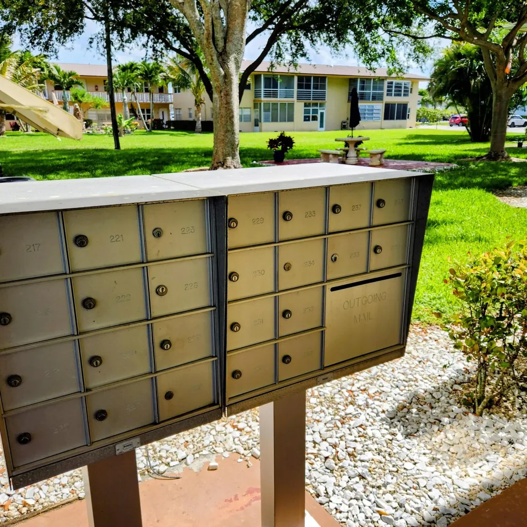 219 Coventry West Palm Beach FL 33417